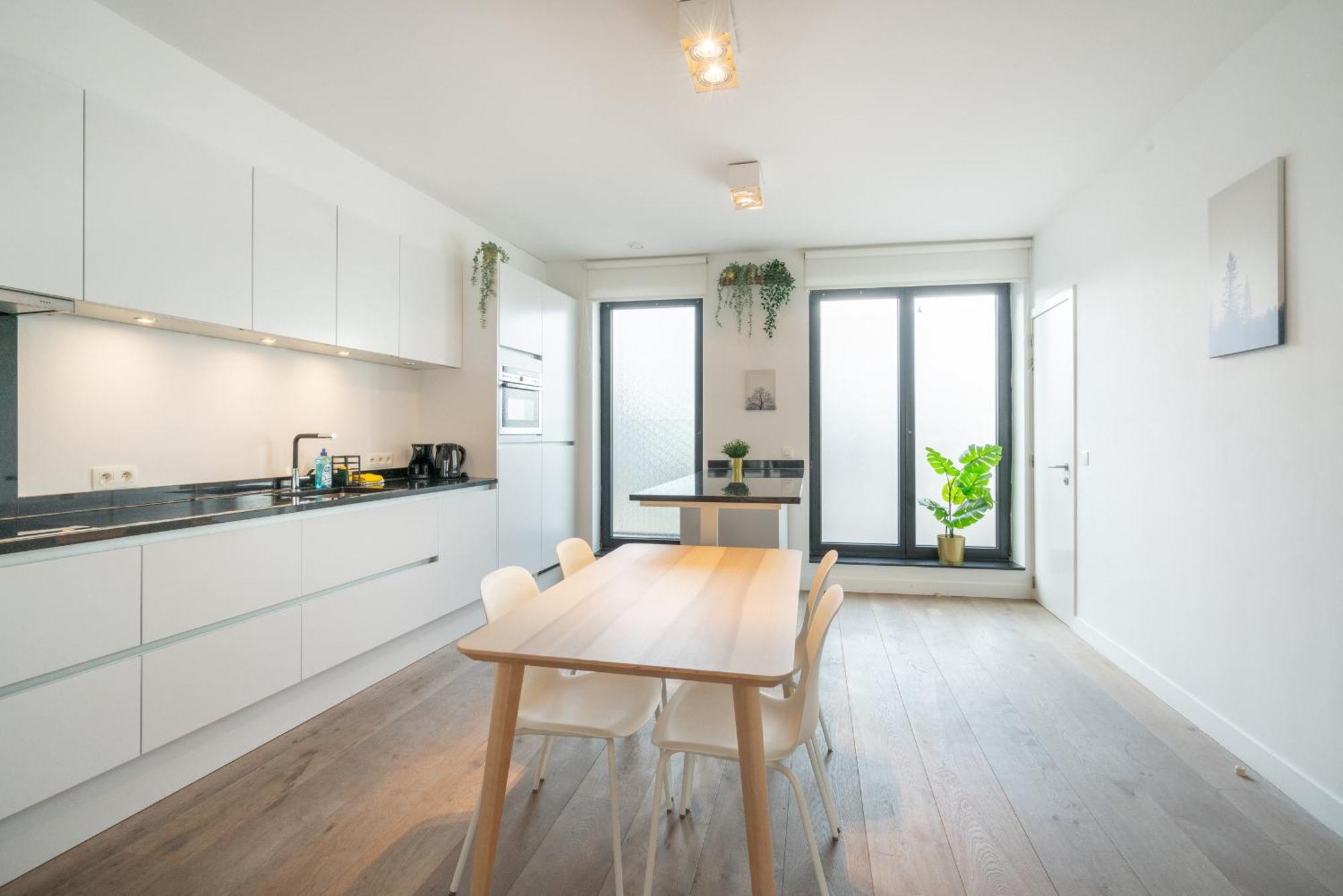 Light House Lodge. Apartment In Center Of Antuérpia Exterior foto